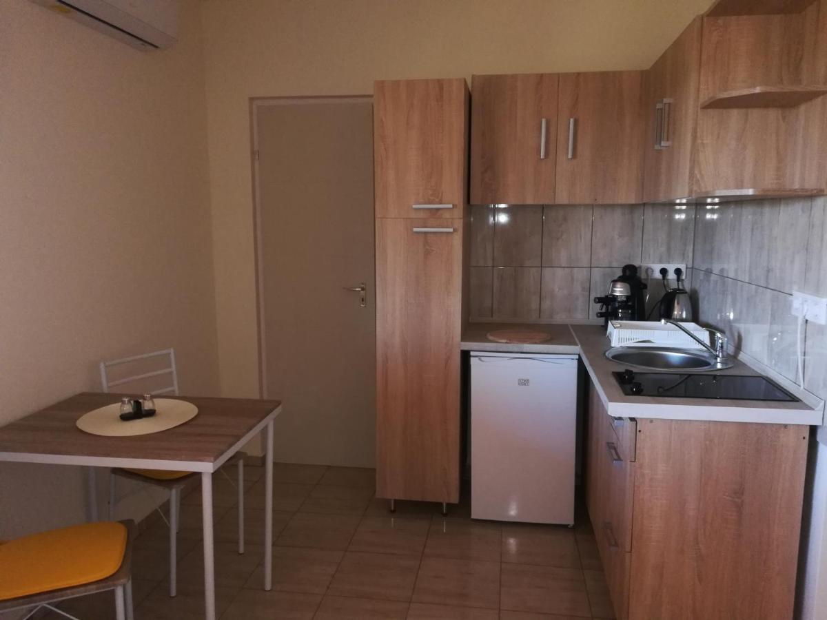 Hotel Montana-Ederics Vendeghaz Balatonederics Zewnętrze zdjęcie