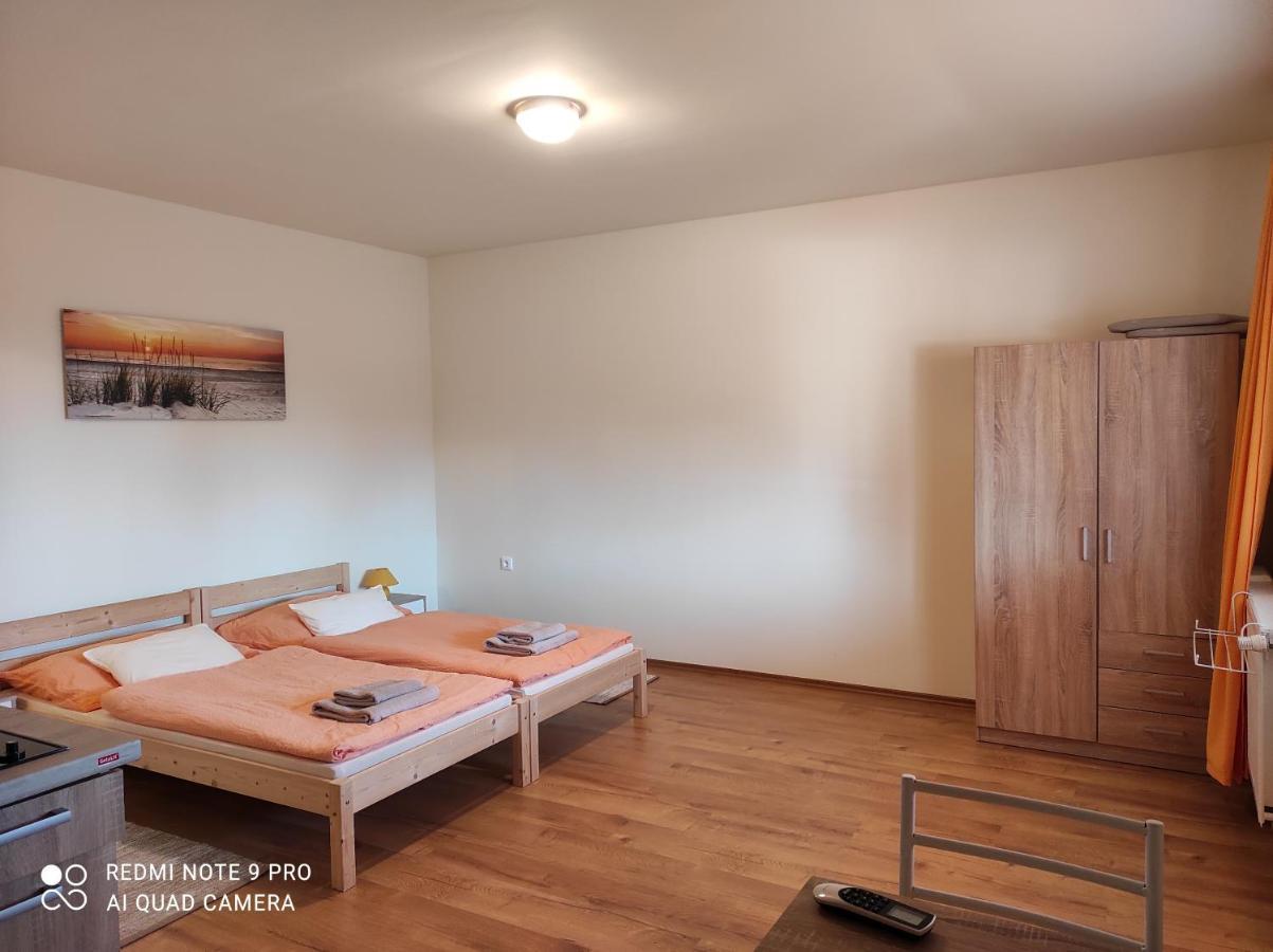 Hotel Montana-Ederics Vendeghaz Balatonederics Zewnętrze zdjęcie
